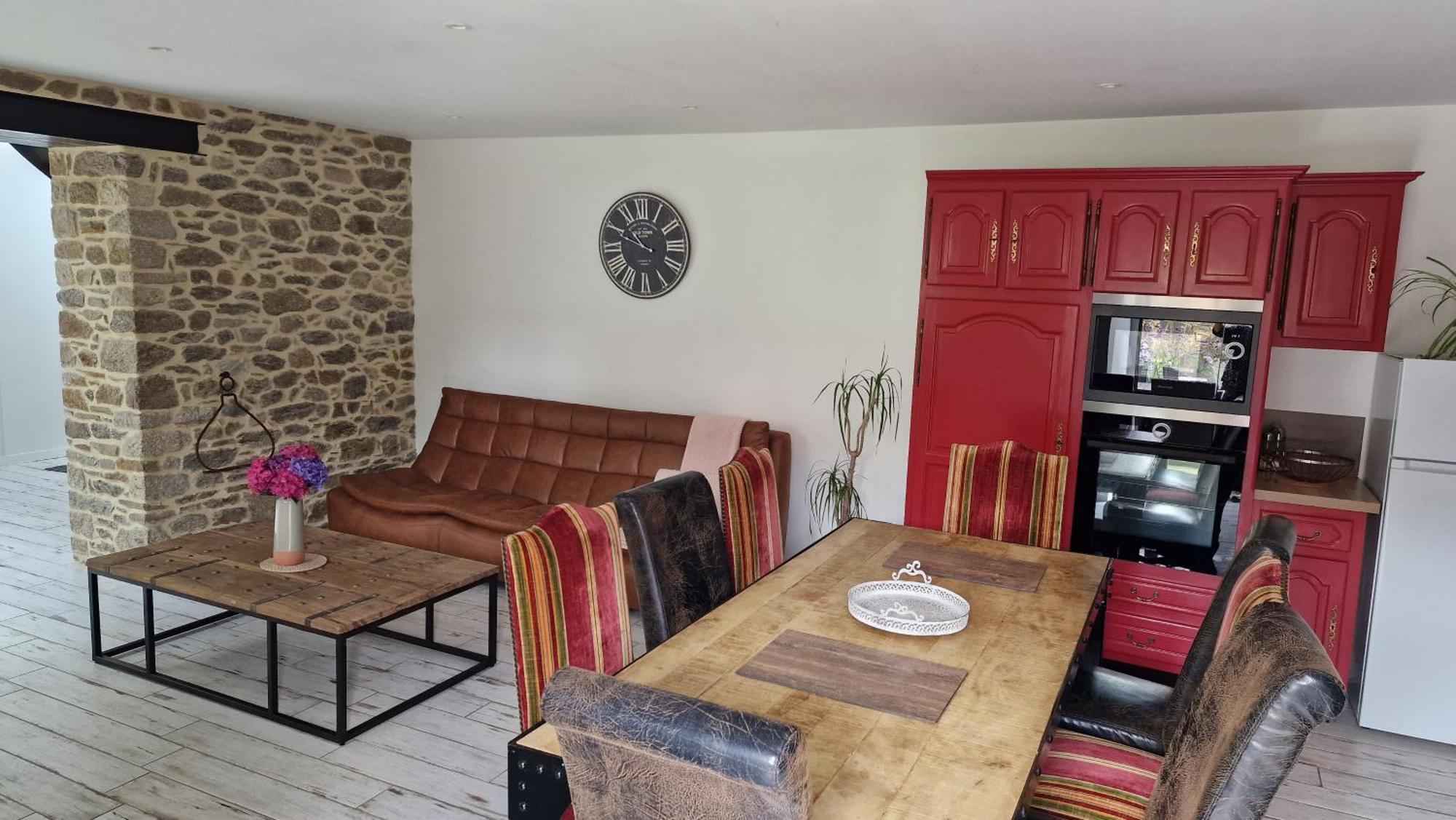 Les Du Pin Ferienhaus Calorguen