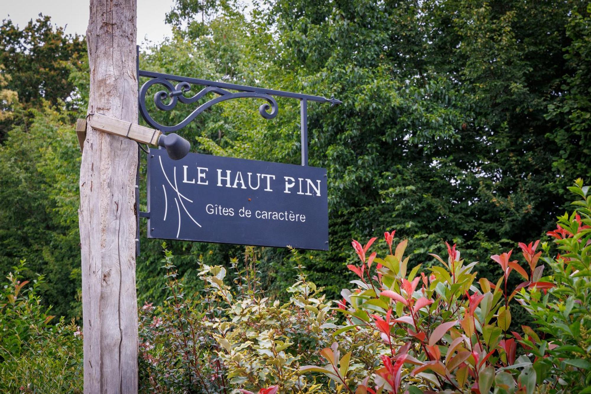 Les Du Pin Ferienhaus